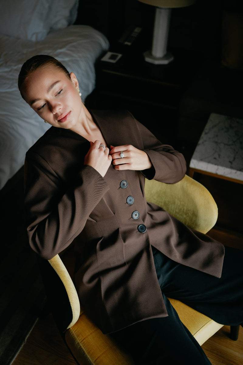 Chestnut Coat
